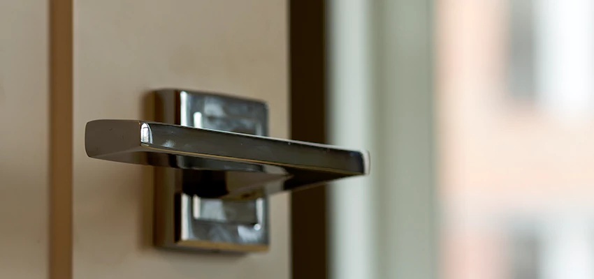 Door Lever Knob Repair in Cloverdale, California