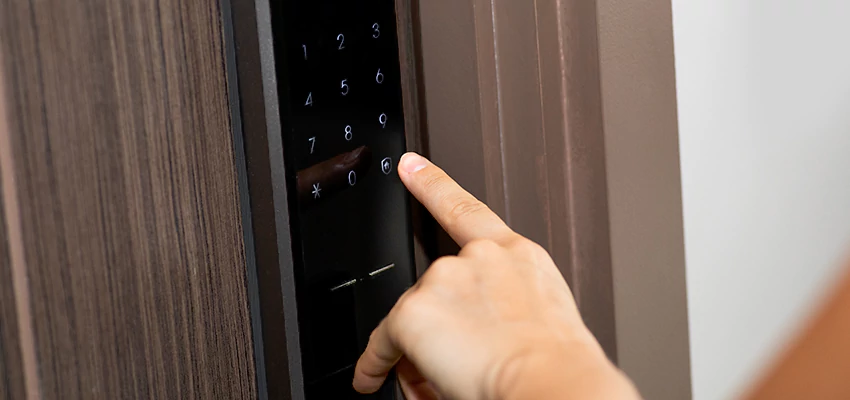 Smart Electric Locks Replacement Services in Cloverdale, CA
