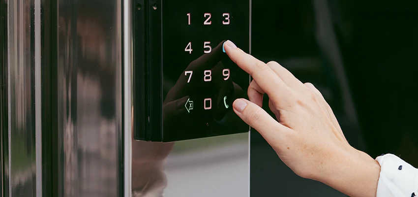 Property Management Locksmith For Lock Installation in Cloverdale, CA