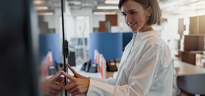 Maintenance of Building Security System in Cloverdale, California