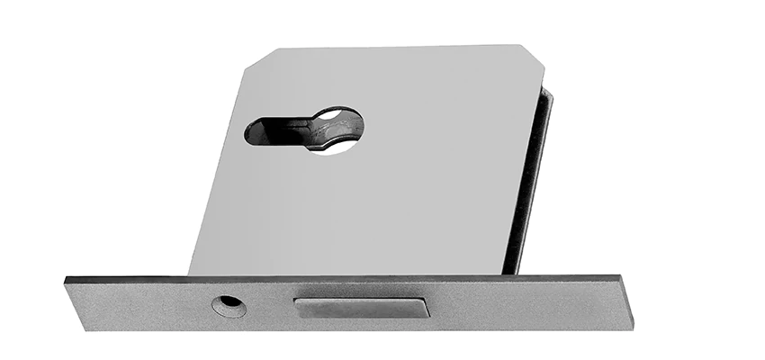 Fix A Deadbolt Door Lock in Cloverdale, California