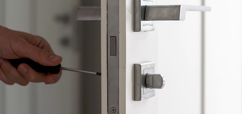 Key Programming Locksmith Open Now in Cloverdale, California
